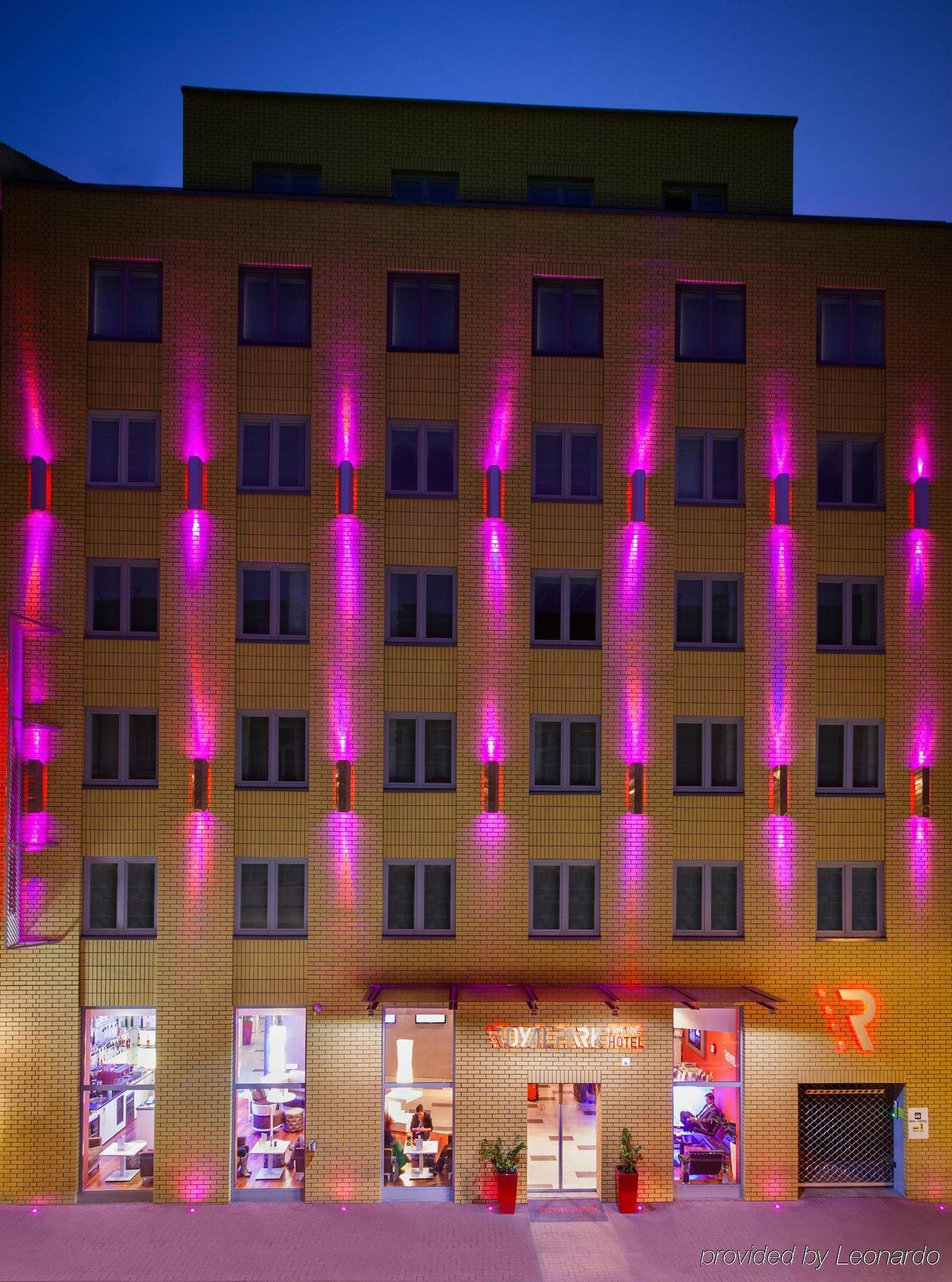Готель Royal Park Boutique